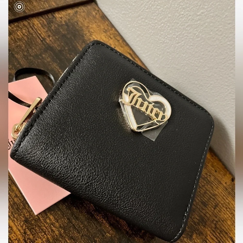 Juicy Couture Black Gold Heart Logo Zip Bifold Wallet NWT